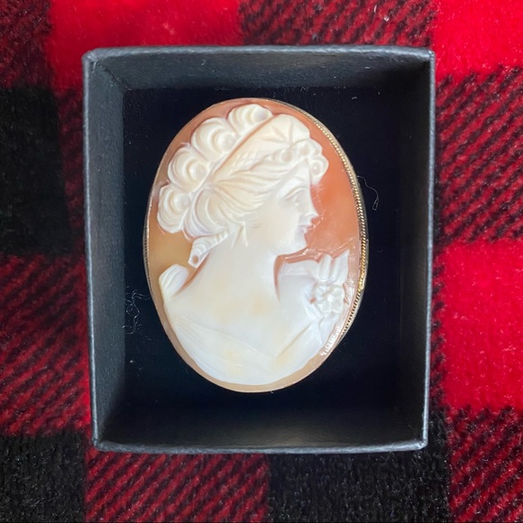 REAL 14k gold Cameo pendant brooch - Picture 2 of 10